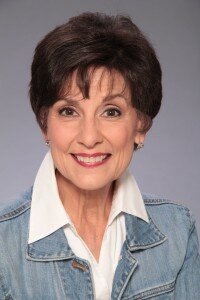Vonda Skelton lo res headshot
